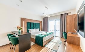 M City Aparthotel